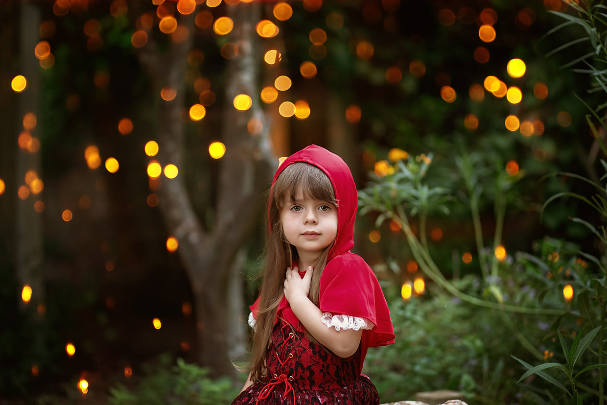 Red Riding Hood and Grandma session